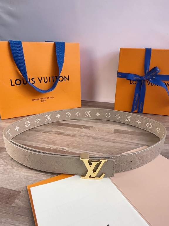 LOUIV Iconic Belt
