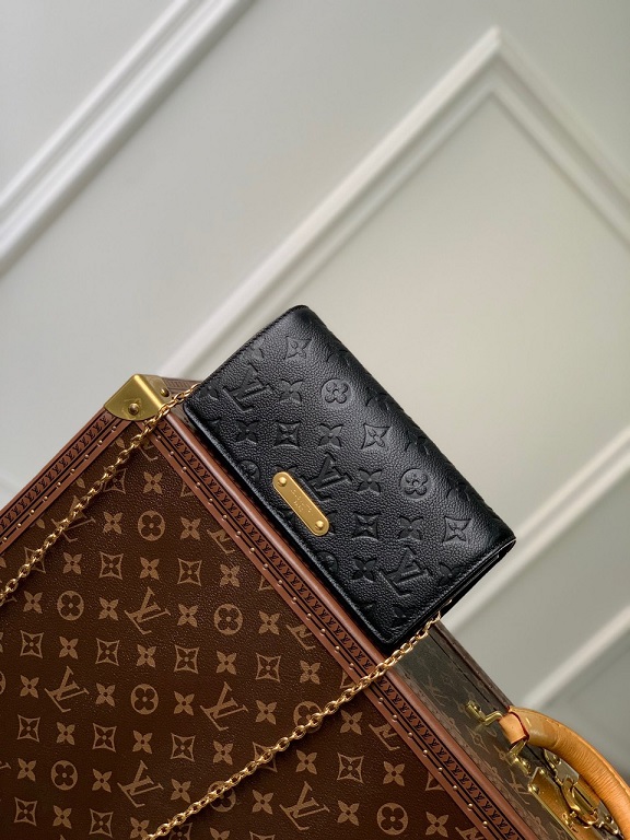 LOUIV Wallet On Chain Metis