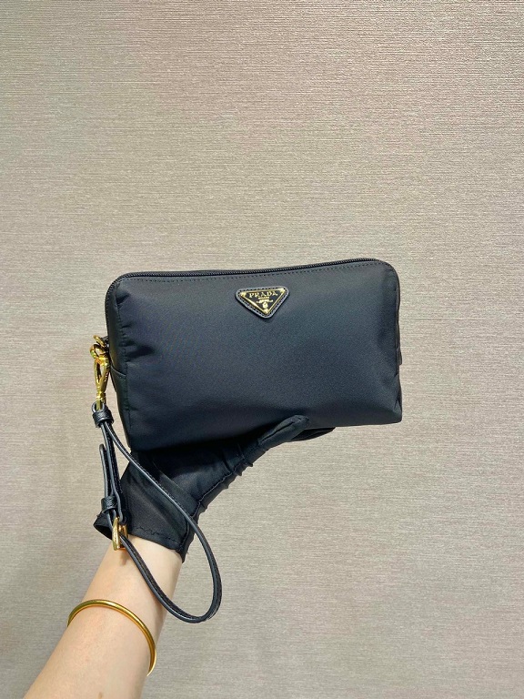 PR Pouch