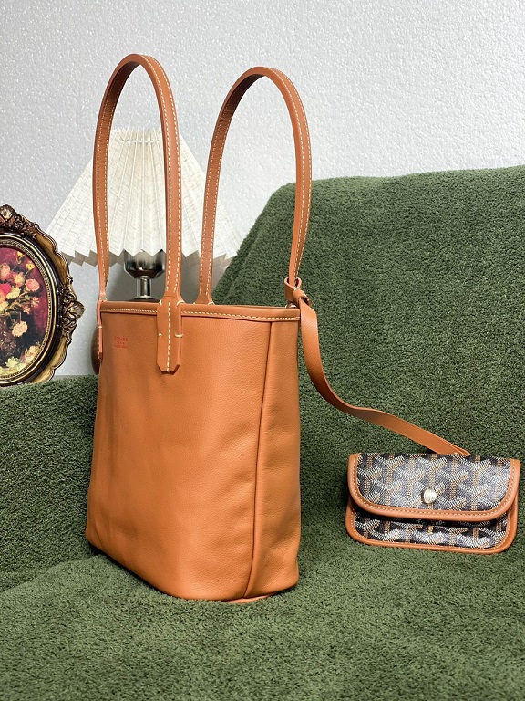 Goya Mini Anjou Leather