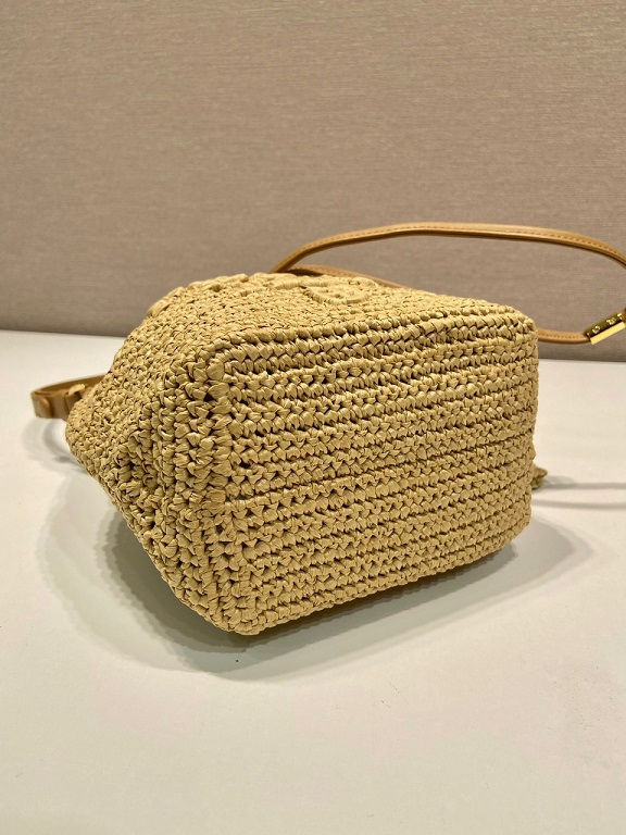 PR Raffia Bucket