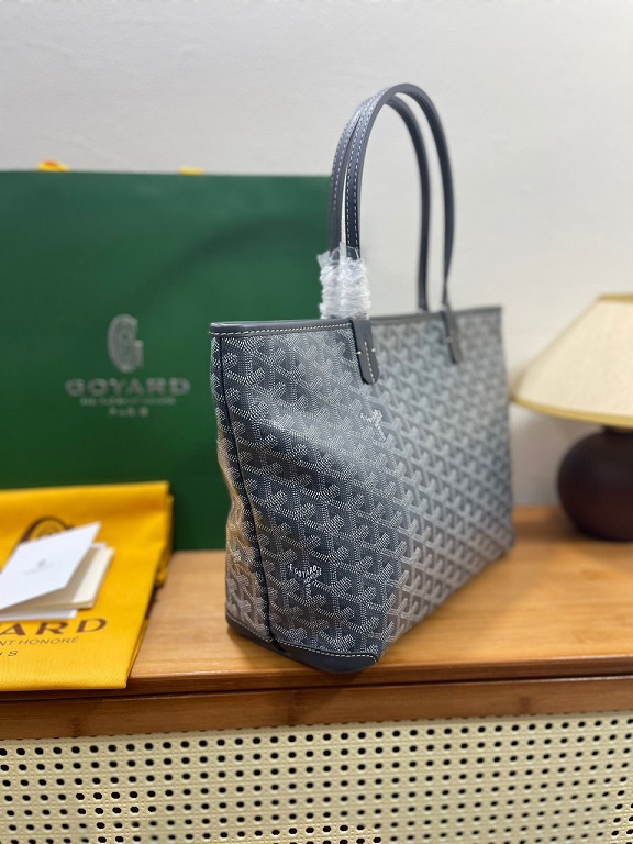 Goya Artois Tote