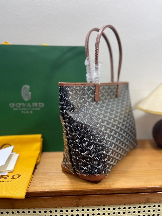 Goya Artois Tote