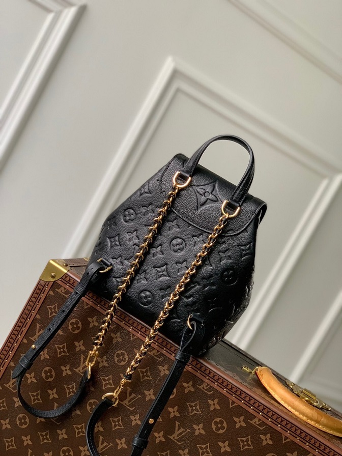 LOUIV Backup Backpack