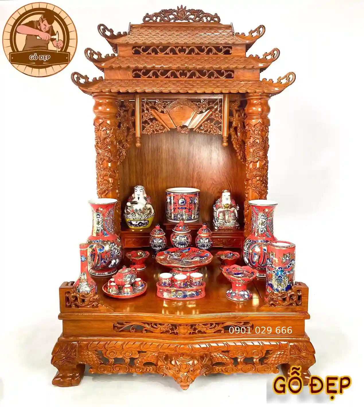 Bàn thờ thần Tài từ gỗ hương biểu tượng của sự linh thiêng và tinh tế
