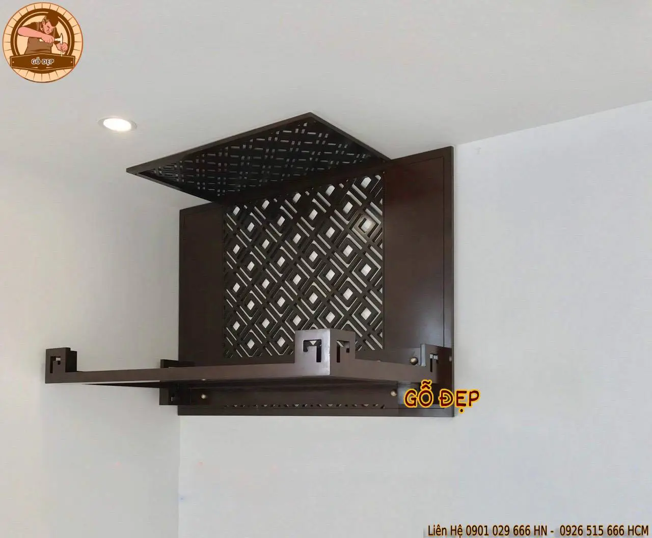 Bàn thờ treo tường ở Hải Phòng có thiết kế hiện đại