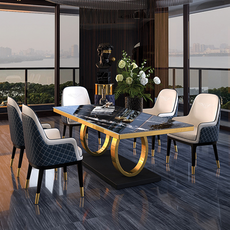 Bàn ghế ăn là vật dụng không thể thiếu trong mỗi căn bếp gia đình