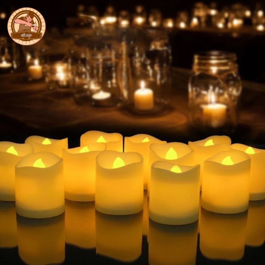 Đèn nến điện tử được thiết kế hình cây nến