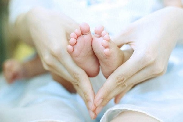 Mơ đẻ em bé là điềm báo gì? Mơ sinh nở đánh đề con gì?
