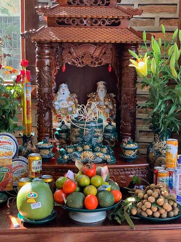 Ý nghĩa của ban thần tài khi mới chuyển về nhà