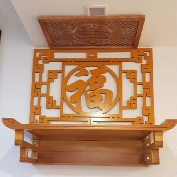 Nên chọn bàn thờ treo theo hướng hợp phong thủy
