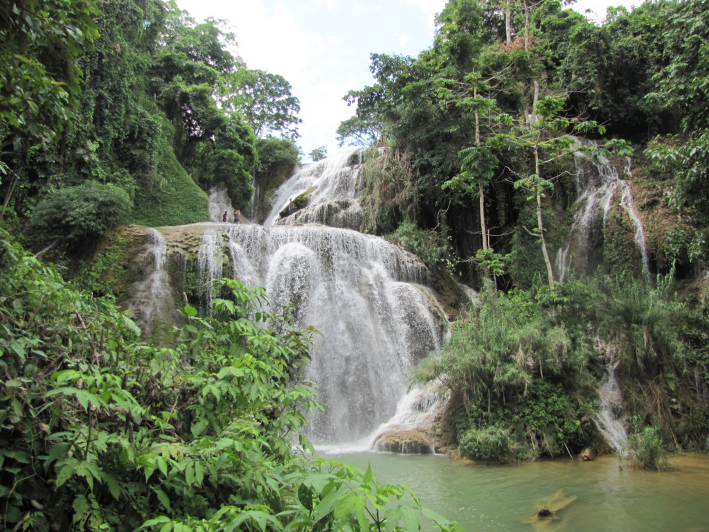 kham-pha-cac-dong-thac-dep-nhat-hoa-binh-phan-1