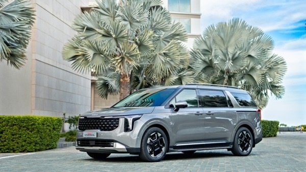 dich-vu-cho-thue-xe-ford-everest-7-cho-theo-thang-uy-tin