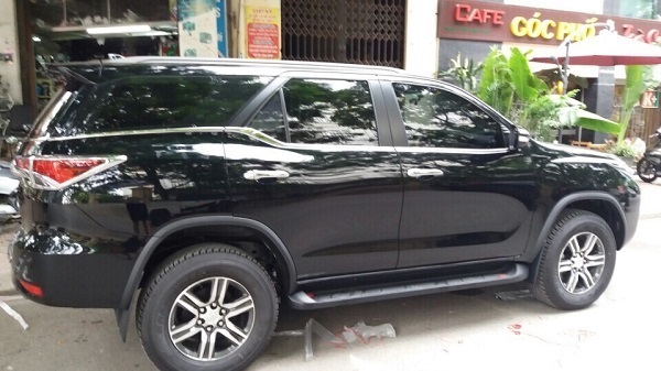 Cần Thuê Xe 7 Chỗ Có Tài Xế