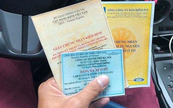 Chuẩn bị  thủ tục thuê xe ô tô