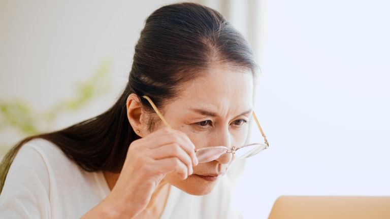 PHÂN BIỆT LÃO THỊ VÀ VIỄN THỊ