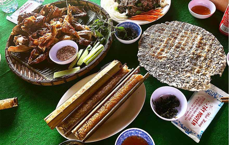 pho-2-to-va-nhung-mon-ngon-nen-thu-khi-den-gia-lai