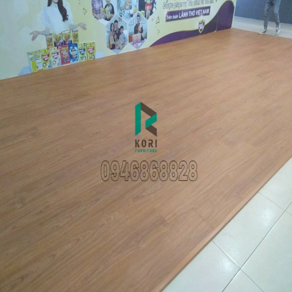 Hoàn thiện sàn nhựa giả gỗ Đắk Nông