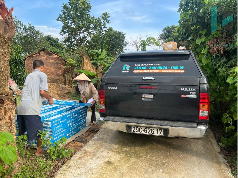 thi công sàn nhựa