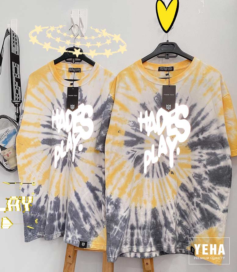 Áo tie dye phản quang tay lỡ mẫu HADES PLAY màu vàng xám.