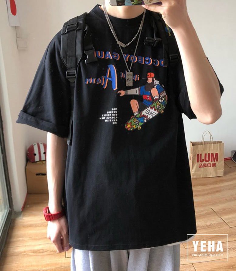 Áo thun unisex form rộng tay lỡ mẫu DCCBOY GAUE màu đen.