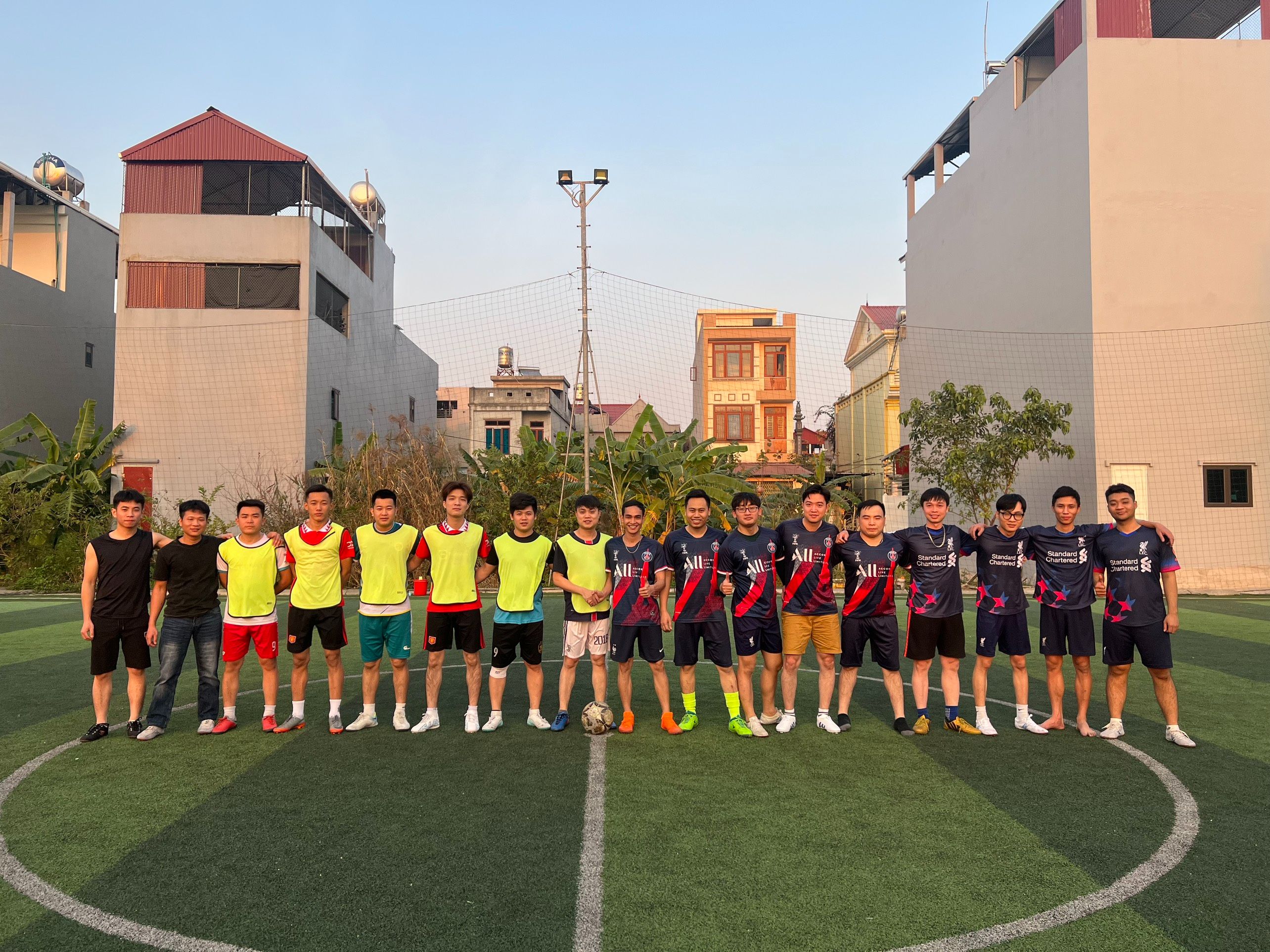 Giao lưu bóng đá giữa HTV và Công ty đối tác