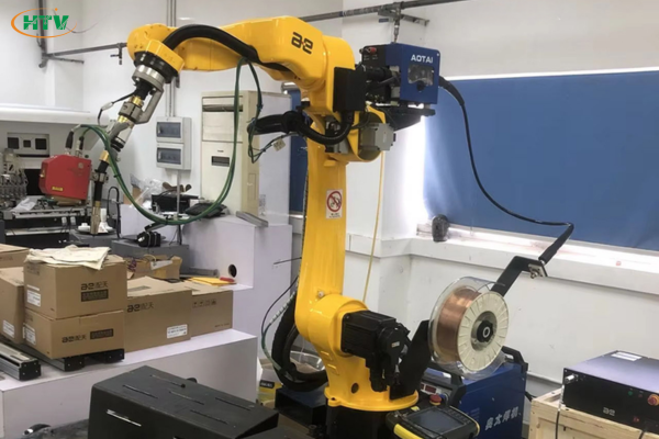 5 Lợi ích vàng của robot hàn trong sản xuất hiện đại