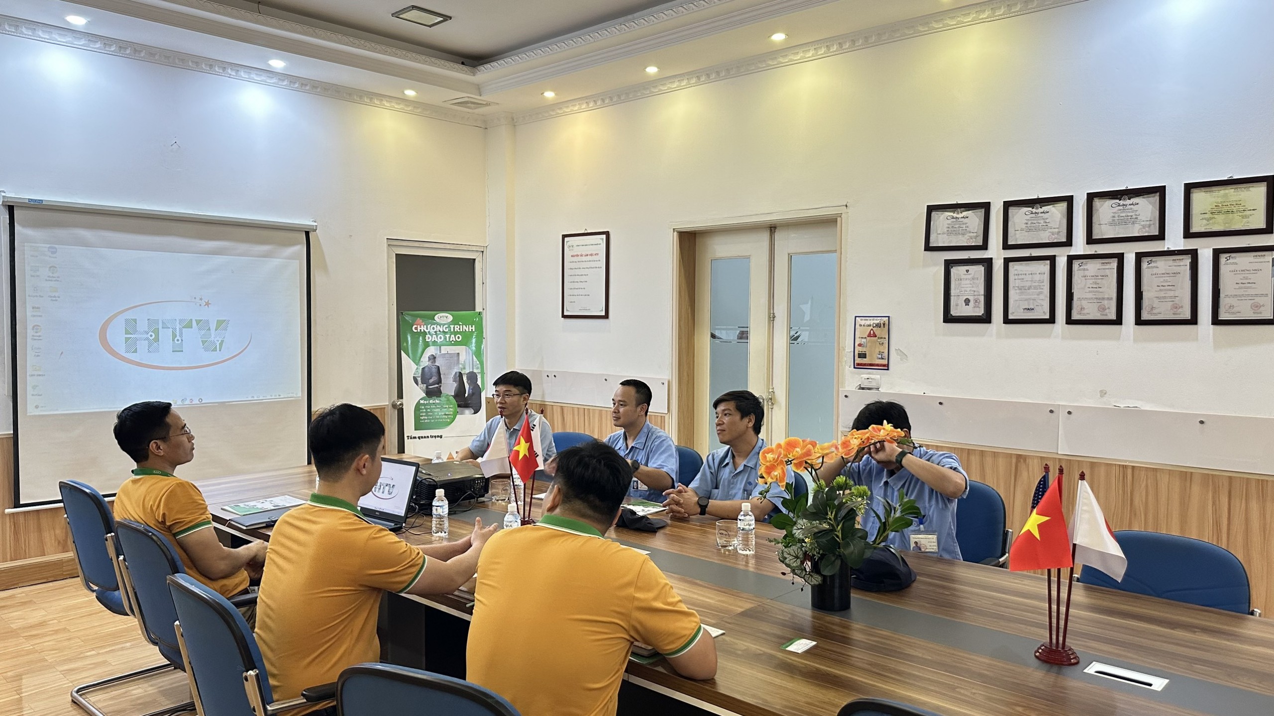 Công Ty TNHH Sumitomo Heavy Industries (Việt Nam) đã có buổi đánh giá năng lực nhà cung cấp đối với Công Ty TNHH Dụng Cụ Công Nghiệp HTV