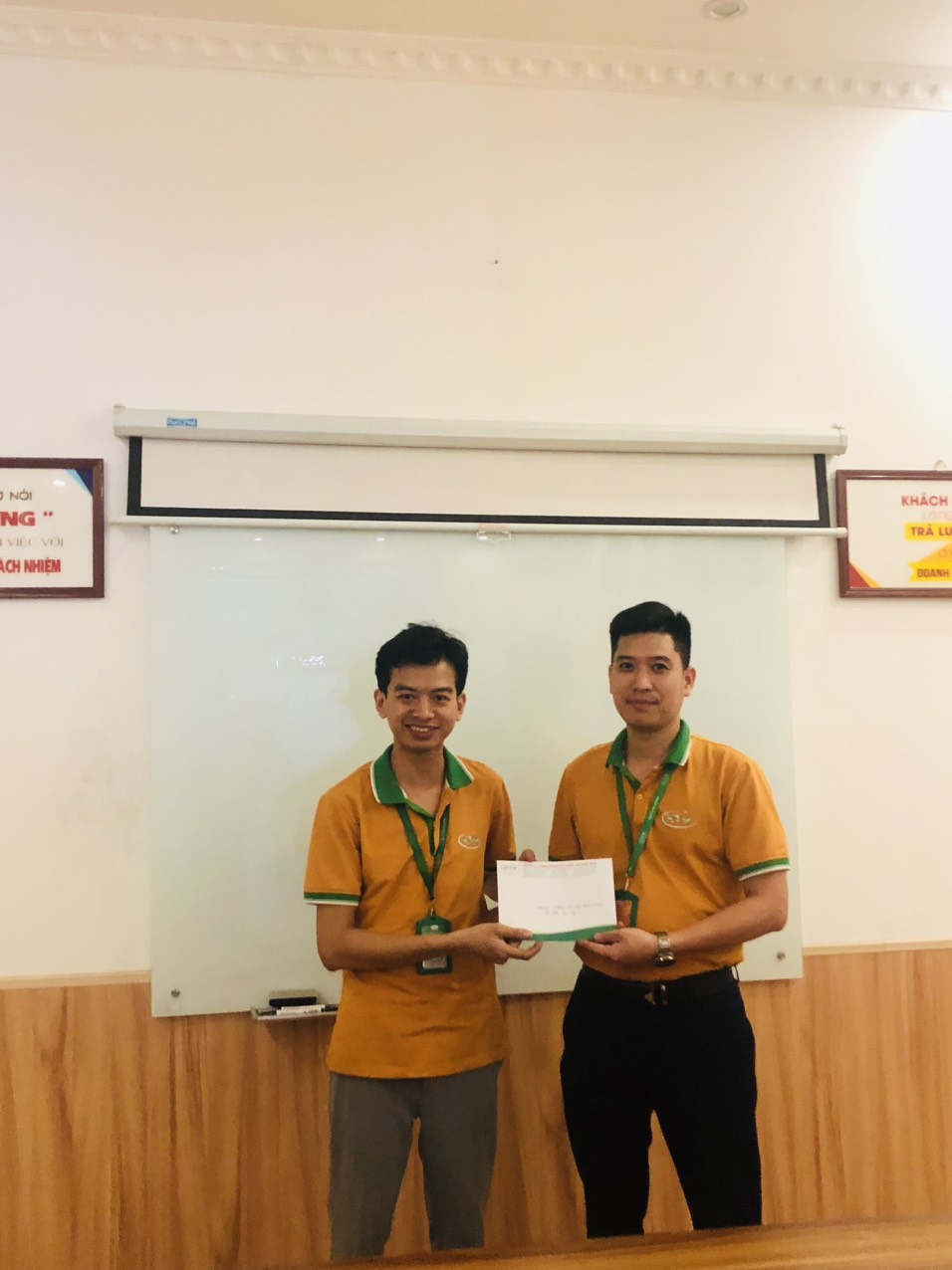 Khen thưởng ý tưởng cải tiến xuất sắc trong sản xuất kinh doanh