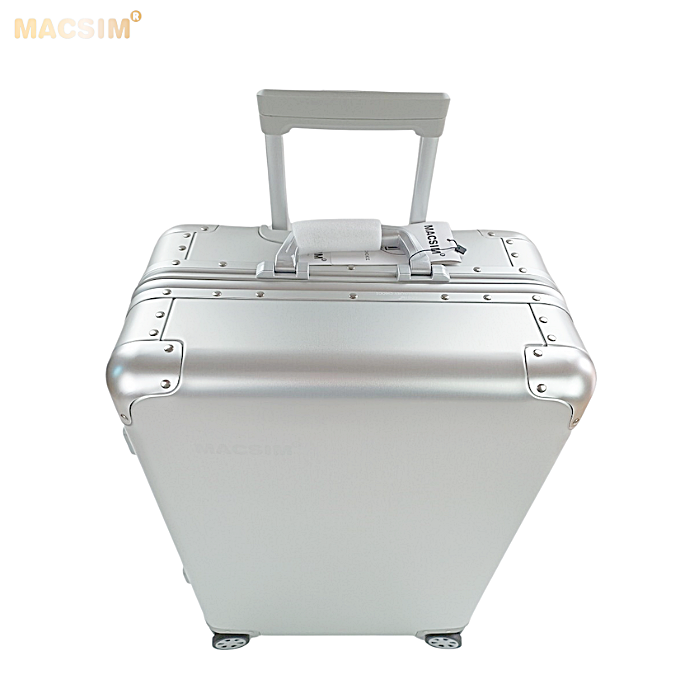 Vali cao cấp chất liệu hợp kim nhôm nguyên khối MS1318 Macsim màu bạc cỡ 24inches