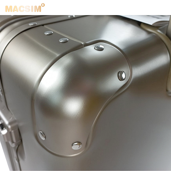 Vali cao cấp chất liệu hợp kim nhôm MS1318 Macsim màu ti-gold cỡ 28inches