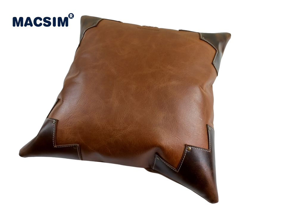 Gối tựa lưng ô tô, gối tựa đầu đa năng, gối sofa cao cấp Macsim kích thước 40cm x 40cm màu vàng