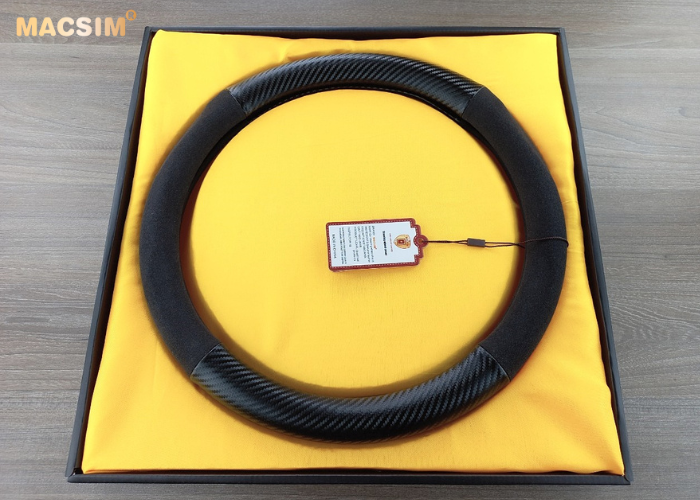 Bọc vô lăng cao cấp Macsim mã 8771 màu đen + cacbon