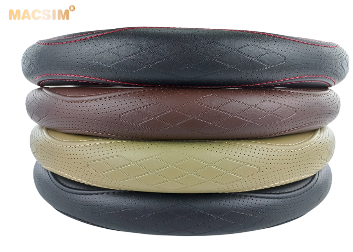 Bọc vô lăng cao cấp Macsim mã 8892 màu đen chỉ đỏ - chất liệu da thật - Khâu tay 100% size M phù hợp các loại xe