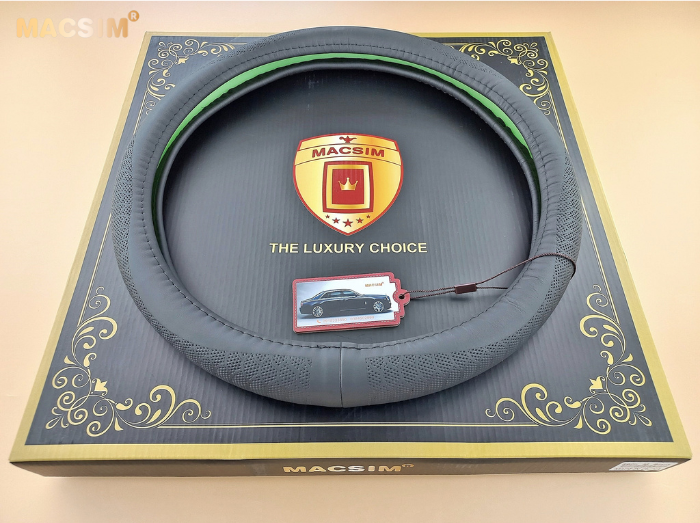 Bọc vô lăng cao cấp Macsim 8925 màu đen -  chất liệu da thật 100%, khâu tay thủ công size M phù hợp các loại xe