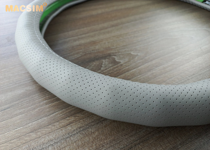 Bọc vô lăng cao cấp Macsim mã 8932 màu ghi xám - Chất liệu da thật - Khâu tay 100% size M