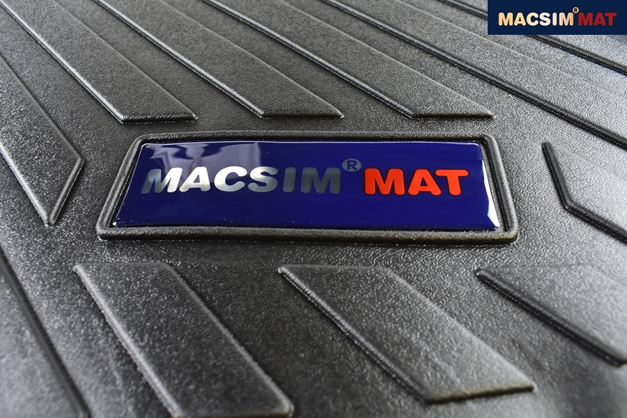 Thảm lót cốp xe ô tô VOLKSWAGEN TIGUAN (2009-2016) nhãn hiệu Macsim chất liệu TPV cao cấp màu đen(047)