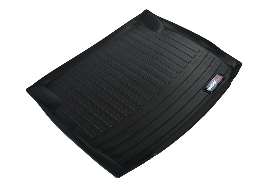 Thảm lót cốp xe ô tô BMW 1 series (2012-2018) nhãn hiệu Macsim chất liệu TPV cao cấp màu đen