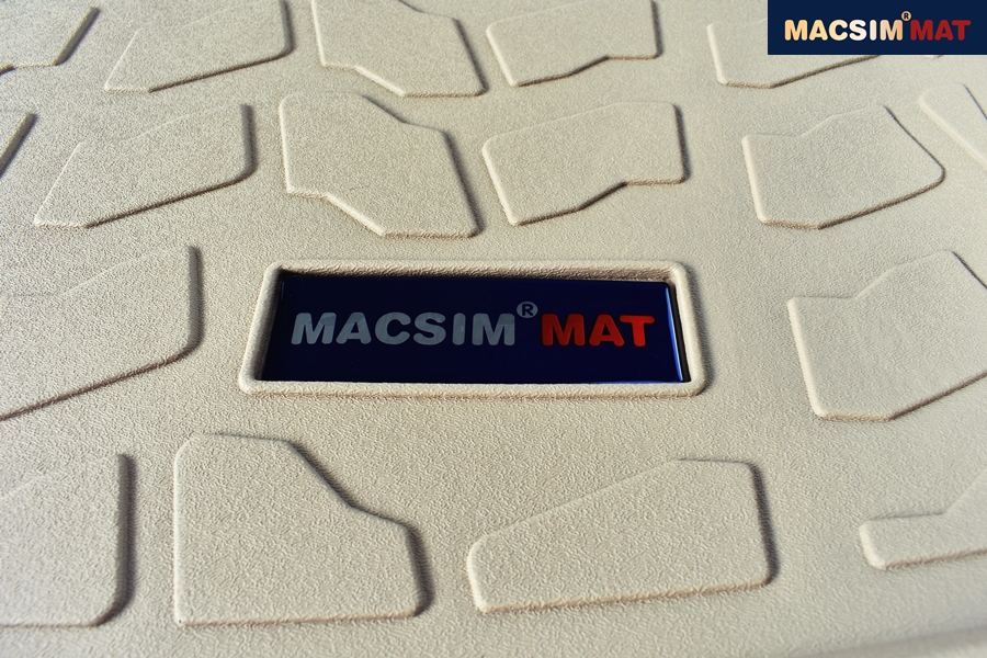 Thảm lót cốp xe ô tô MITSUBISHI PAJERO 2011-2016 nhãn hiệu Macsim chất liệu TPV cao cấp màu be(1116)