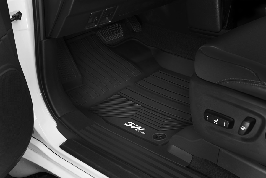 Thảm lót sàn xe ô tô  TOYOTA LAND CRUISER 2009- đến nay Nhãn hiệu Macsim 3W chất liệu nhựa TPE đúc khuôn cao cấp - màu đen