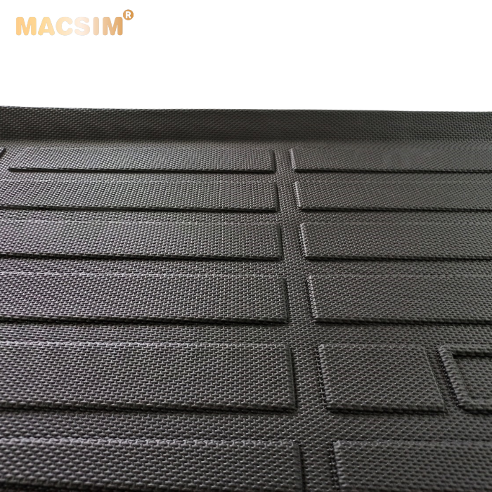 Thảm lót cốp xe ô tô Ford Everest 2022+ nhãn hiệu Macsim chất liệu TPE cao cấp màu đen