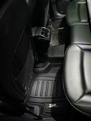 Thảm nhựa nguyên sinh Audi Q5 2009-2018 Macsim 3W