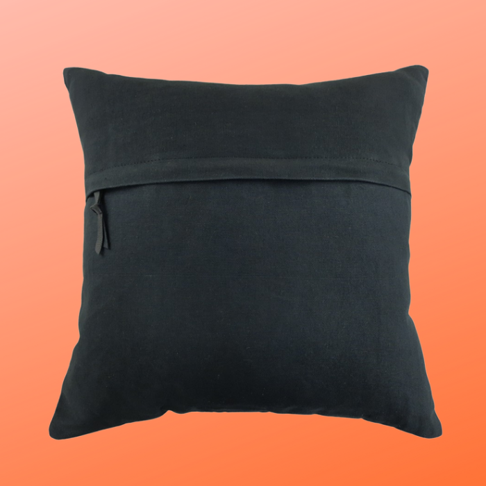 Gối tựa lưng ô tô, gối tựa đầu đa năng, gối sofa cao cấp Macsim kích thước 40cm x 40cm màu trắng đen