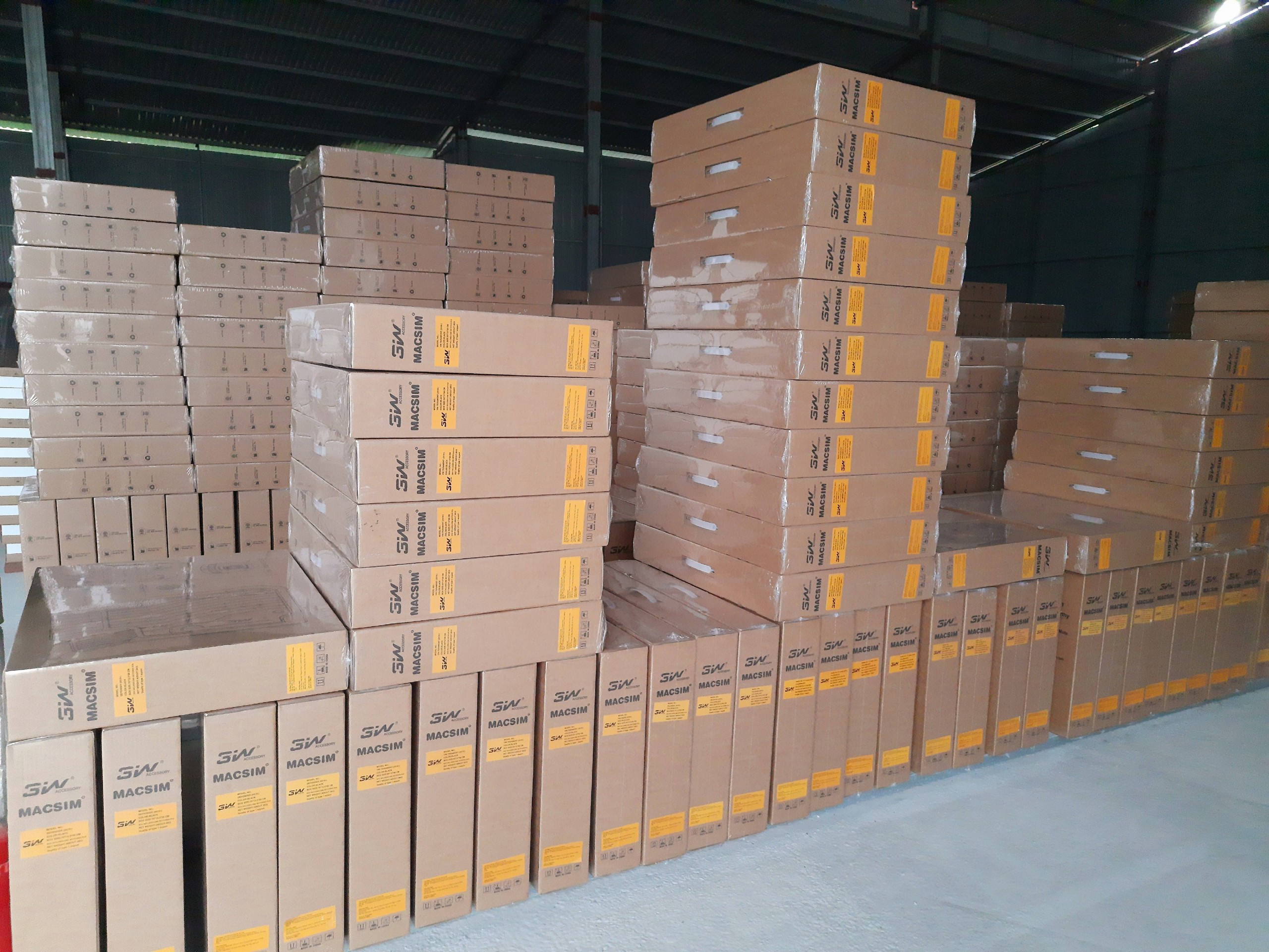 Thảm lót sàn xe ô tô Mercedes E 2009+ 2015-2023 Macsim 3W – TPE đúc khuôn cao cấp, Dễ vệ sinh