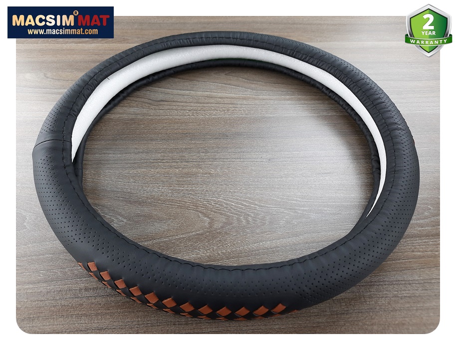 Bọc vô lăng cao  Macsim mã 8996 màu đen