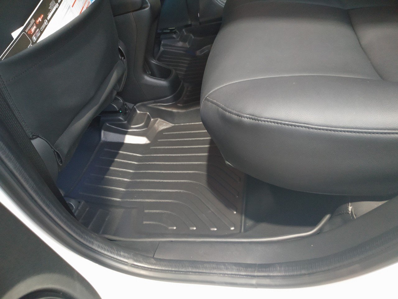 Thảm lót sàn xe ô tô Honda HRV (sd) 2016-nay Nhãn hiệu Macsim chất liệu nhựa TPE cao cấp màu đen