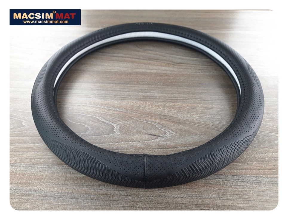 Bọc vô lăng cao cấp Macsim mã L17T mới chất liệu da thật - Khâu tay 100% - Lõi silicon size 39