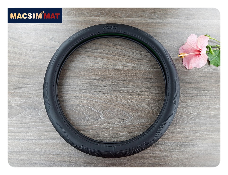 Bọc vô lăng cao cấp Macsim mã L611 chất liệu da thật - Khâu tay 100% size M màu đen