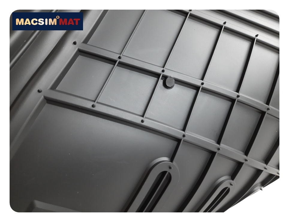 Thảm lót cốp xe ô tô Audi A4 2017+ nhãn hiệu Macsim 3W chất liệu TPE cao cấp màu đen