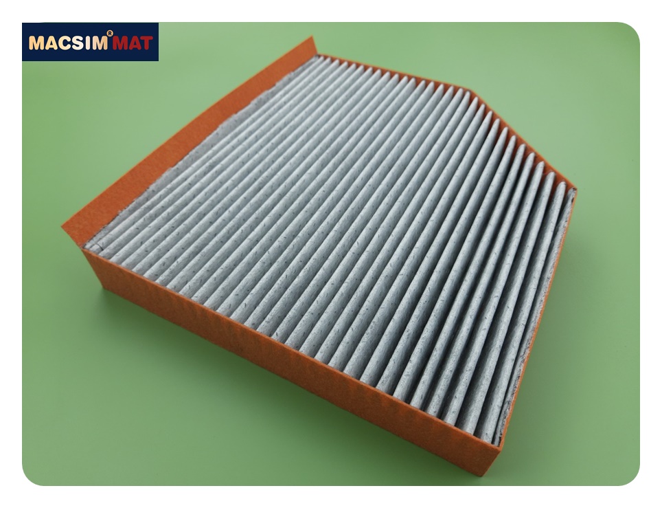 Lọc gió điều hòa cao cấp Macsim N95 xe ô tô Mercedes A 180 (A class)  A180 - 2013 - 2017 ;  Mercedes GLA class 2th A180 2020; Mercedes CLA - 2014-2017 (mã MS26007)